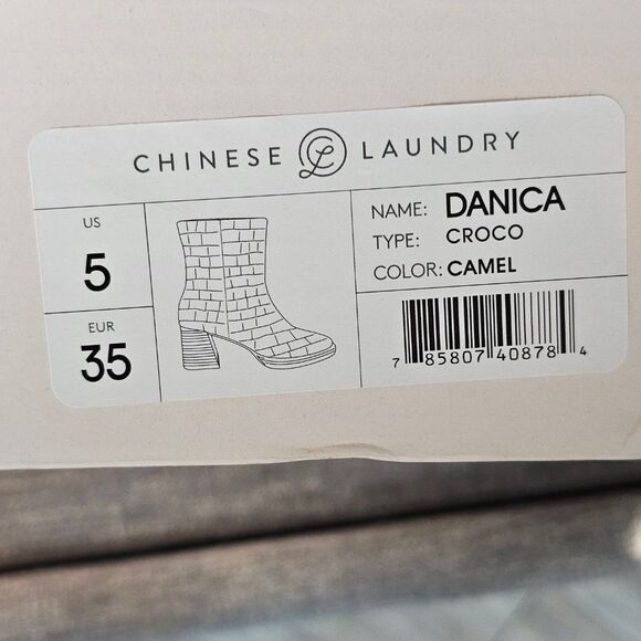 NWT Chinese Laundry Women's Camel Danica Coroco High Ankle Fashion Boot Size 5 - Picture 9 of 9